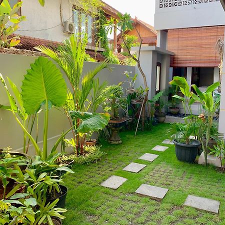 The Lima Home Stay In Canggu Εξωτερικό φωτογραφία