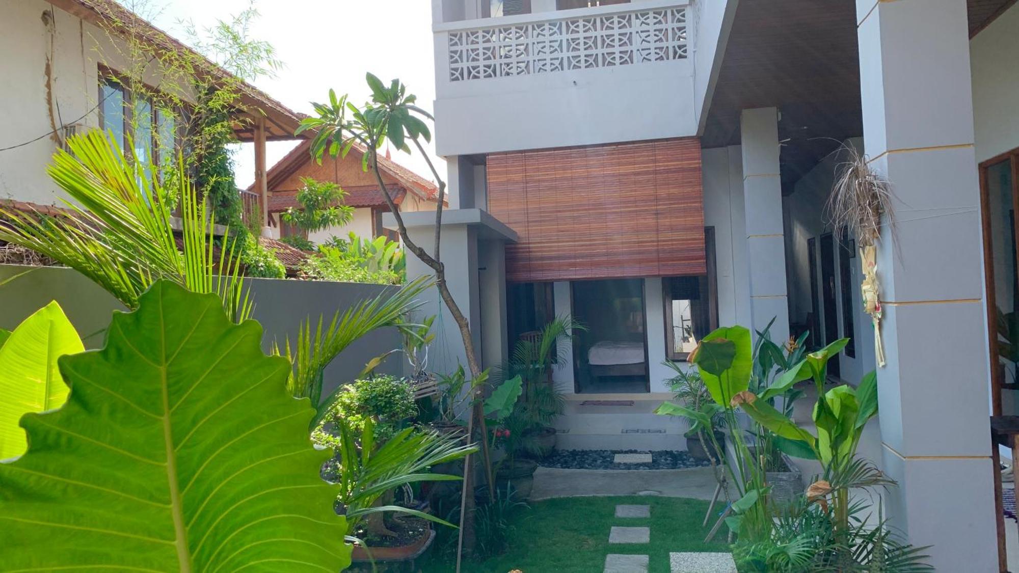The Lima Home Stay In Canggu Εξωτερικό φωτογραφία