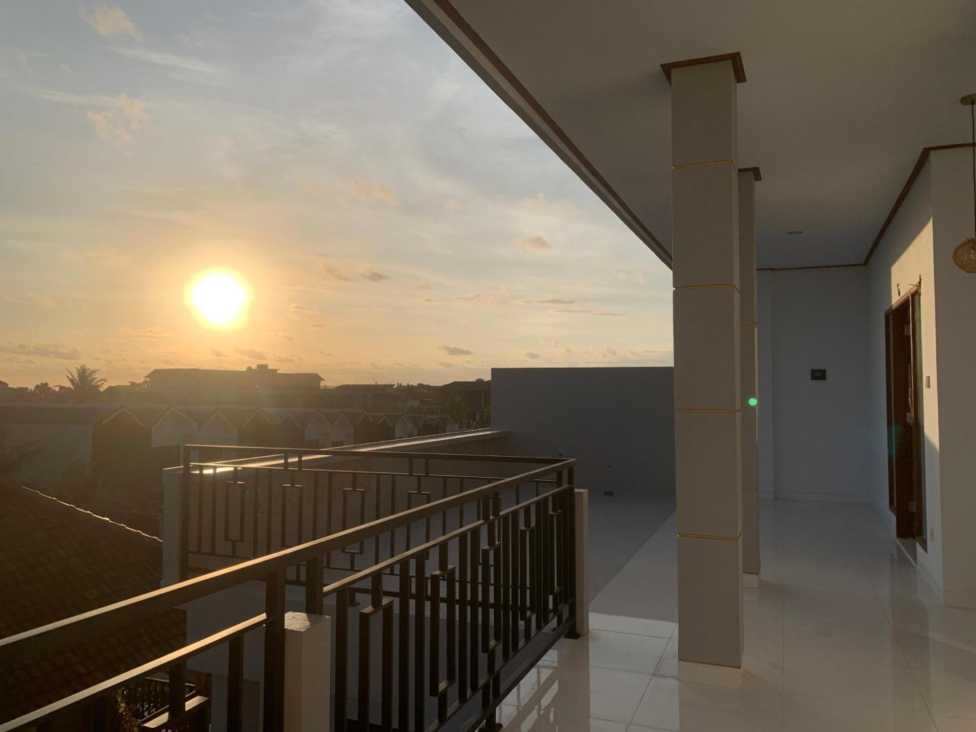 The Lima Home Stay In Canggu Εξωτερικό φωτογραφία
