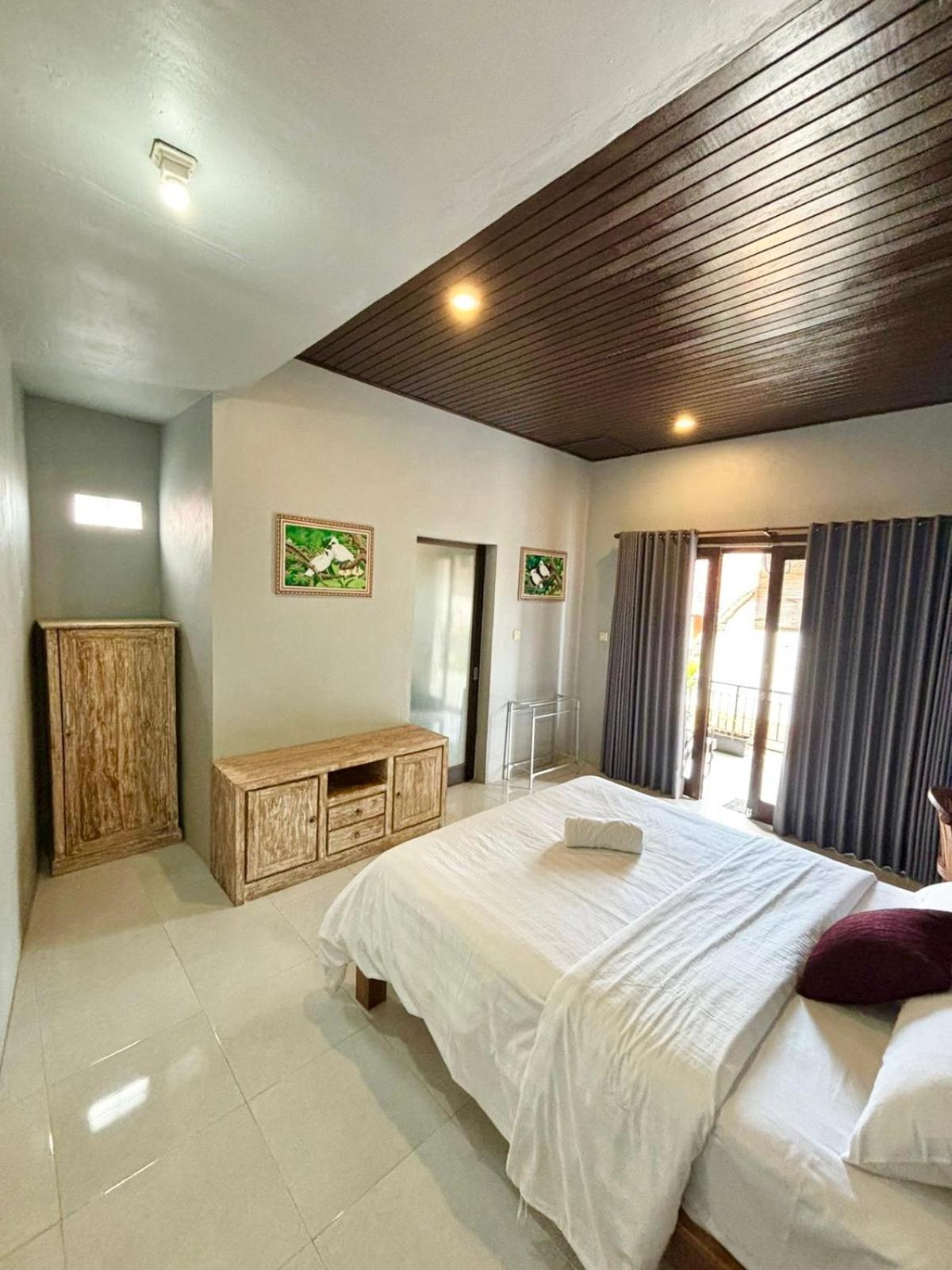 The Lima Home Stay In Canggu Εξωτερικό φωτογραφία