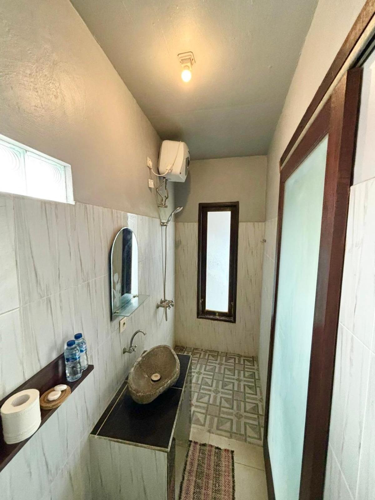 The Lima Home Stay In Canggu Εξωτερικό φωτογραφία